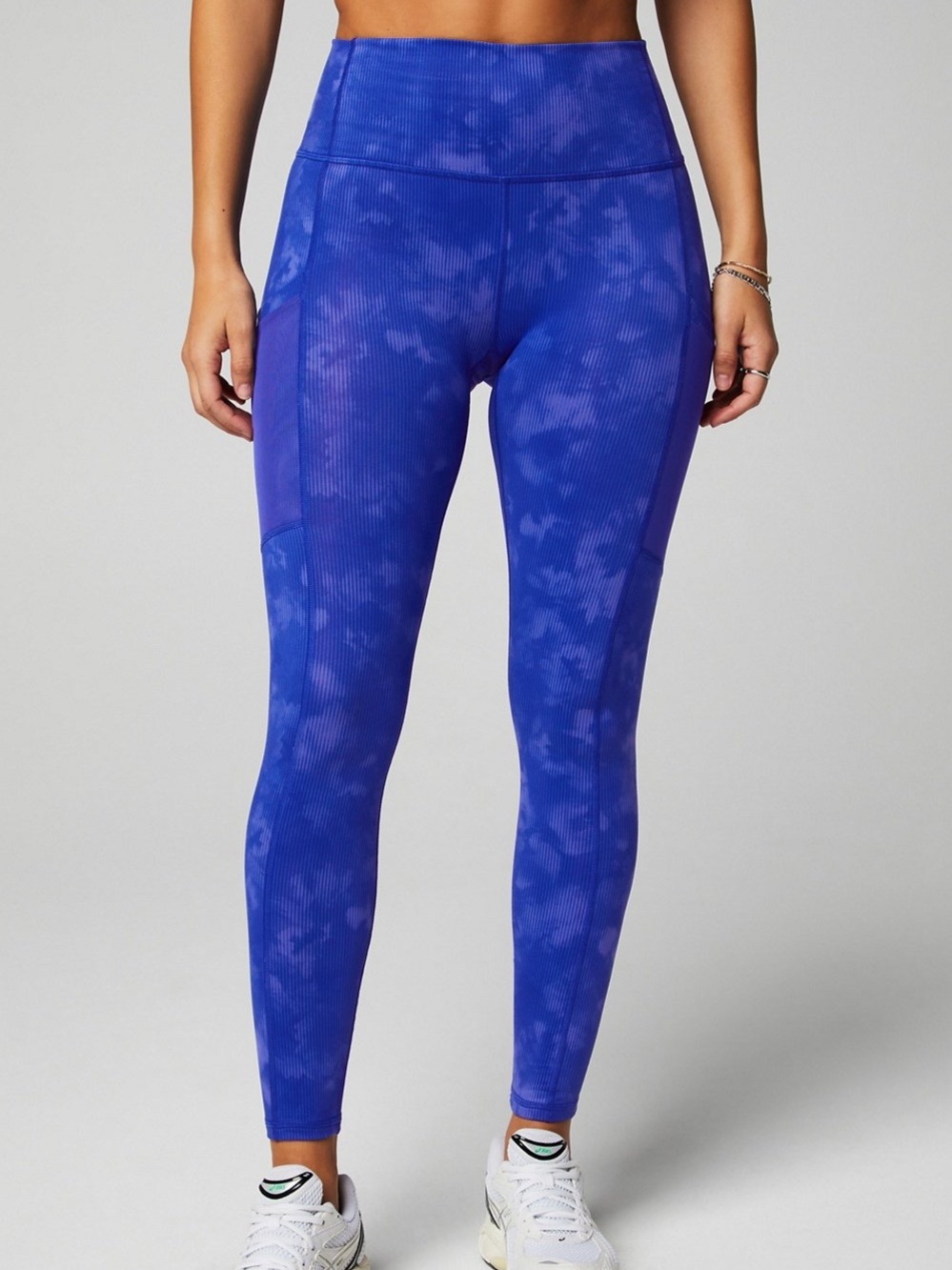 Fabletics On The Go High Waisted Powerhold Athletic Leggings Size Small Blue